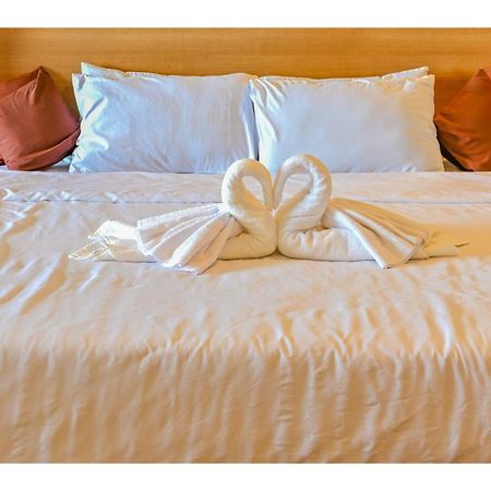 Capital O 890 Nami Hotel Tagaytay Tagaytay City Екстериор снимка
