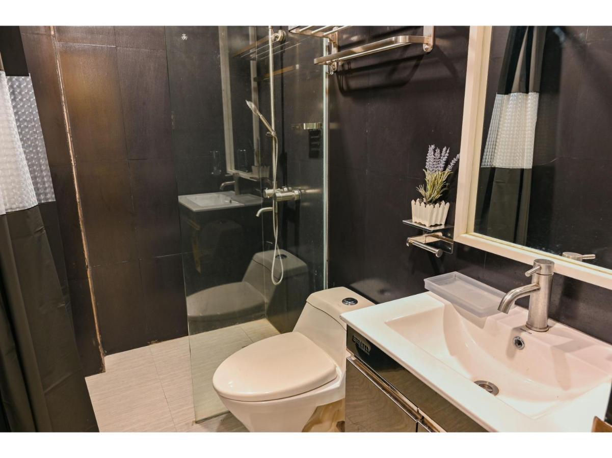 Capital O 890 Nami Hotel Tagaytay Tagaytay City Екстериор снимка