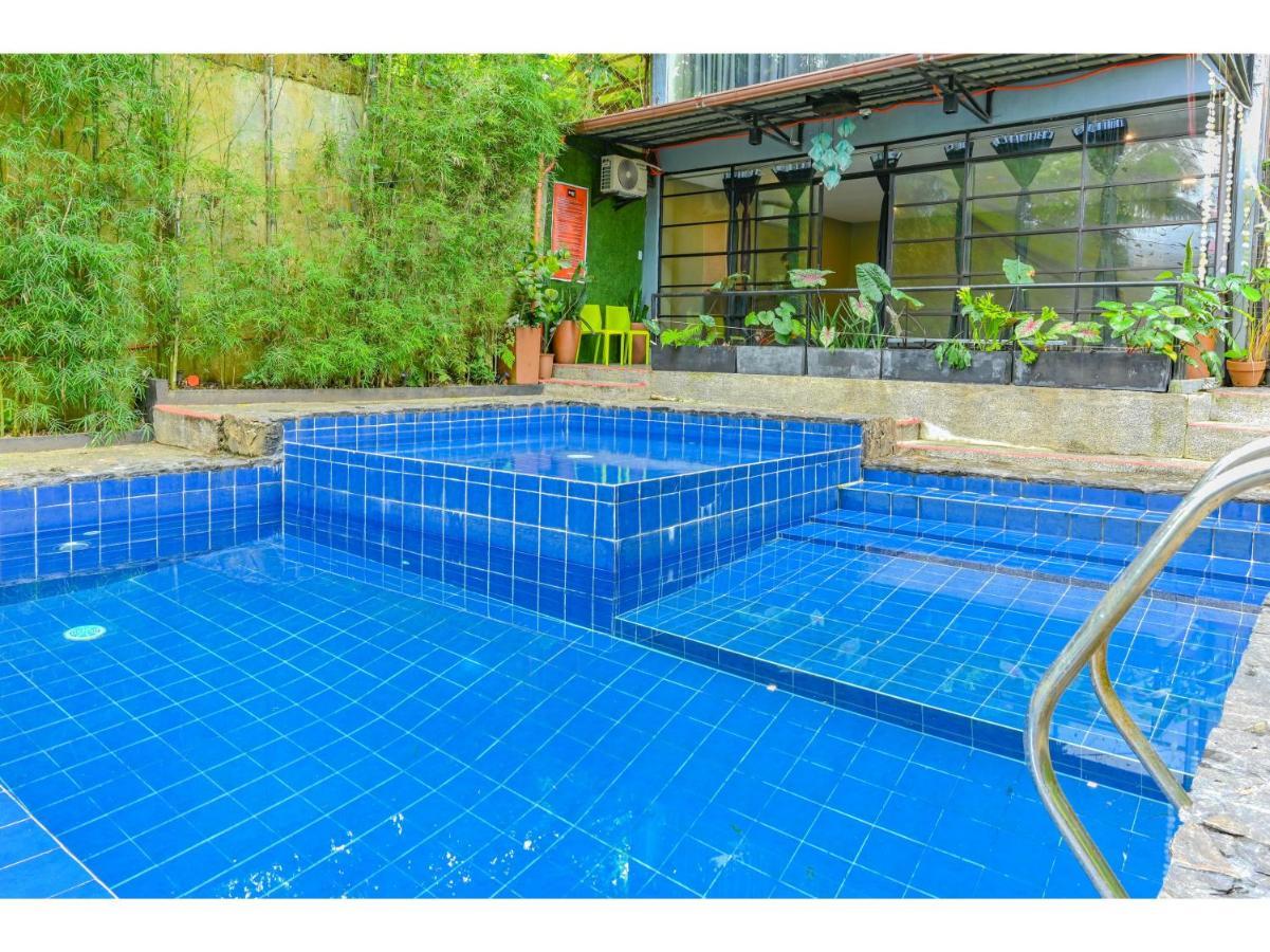 Capital O 890 Nami Hotel Tagaytay Tagaytay City Екстериор снимка
